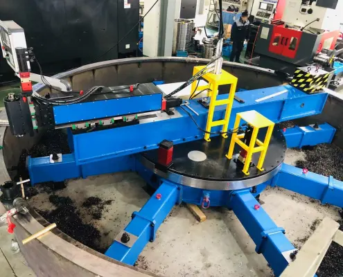 Comissionamento da máquina de revestimento de flange CNC 8M