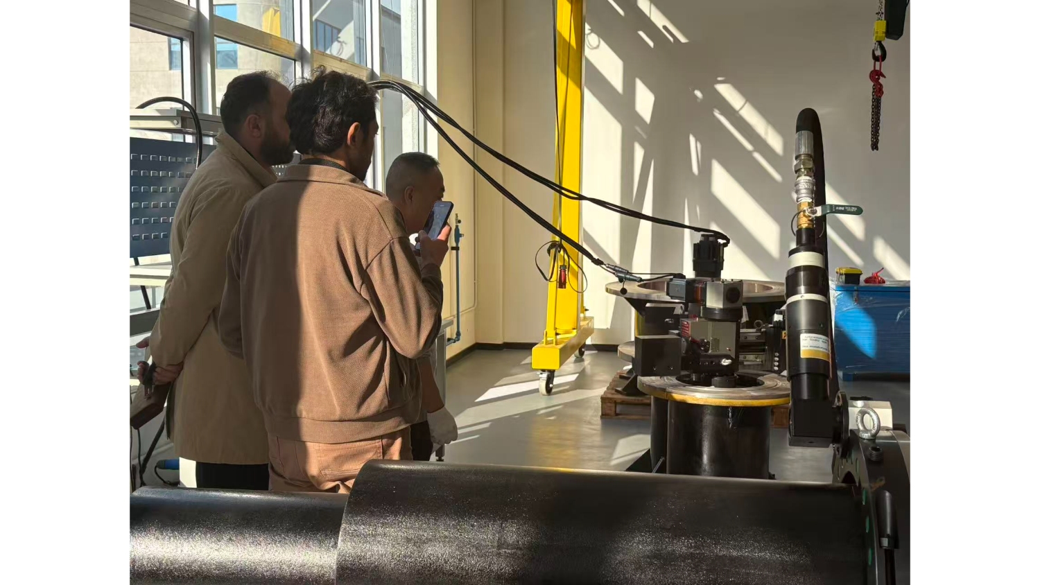 Máquina de faceamento de flanges de 3 metros